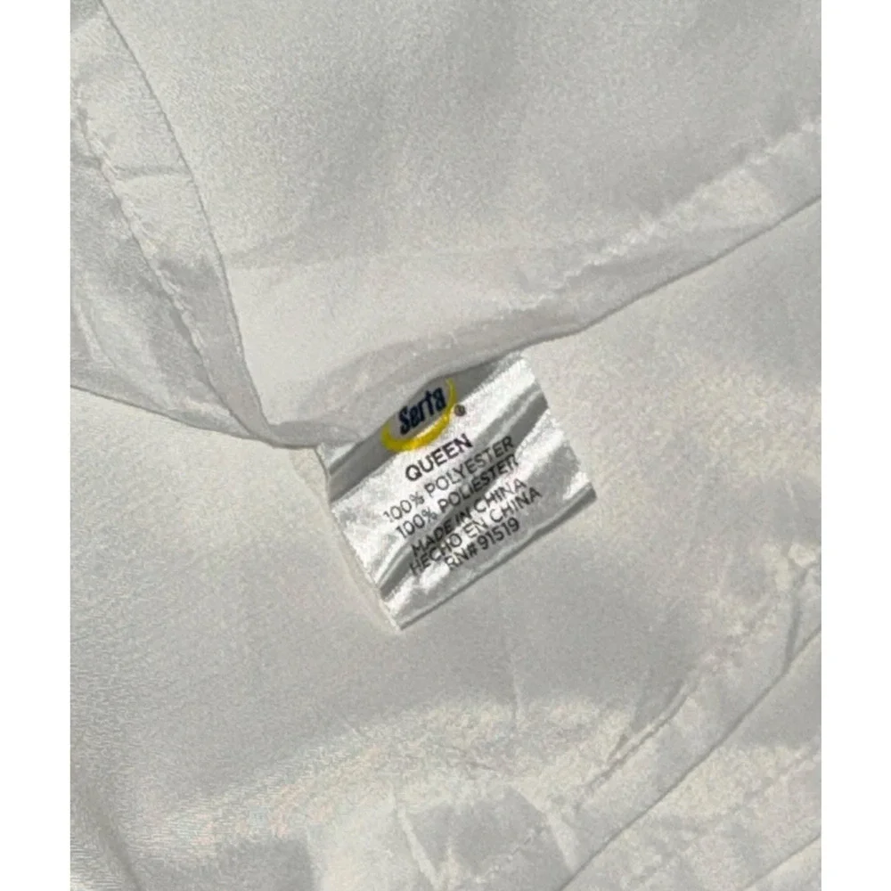 Serta Queen Size Flat Sheet Solid White Microfiber Colling Bedding Easy Care